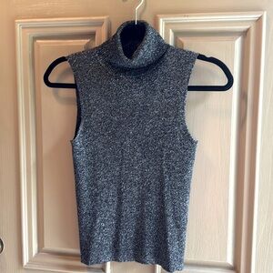 Vintage sleeveless turtleneck metallic ladies top petite silk & polyester